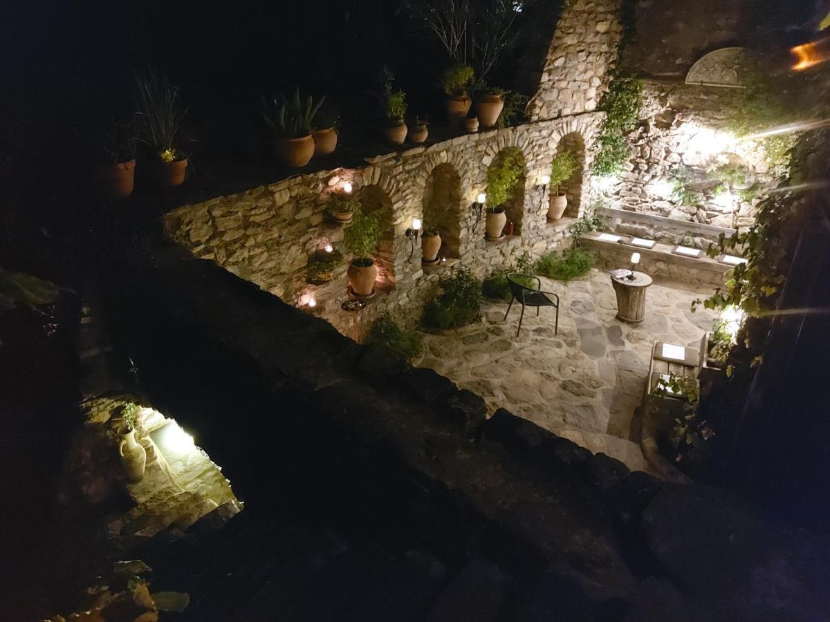 L'abri La Vall Frühstückspension *